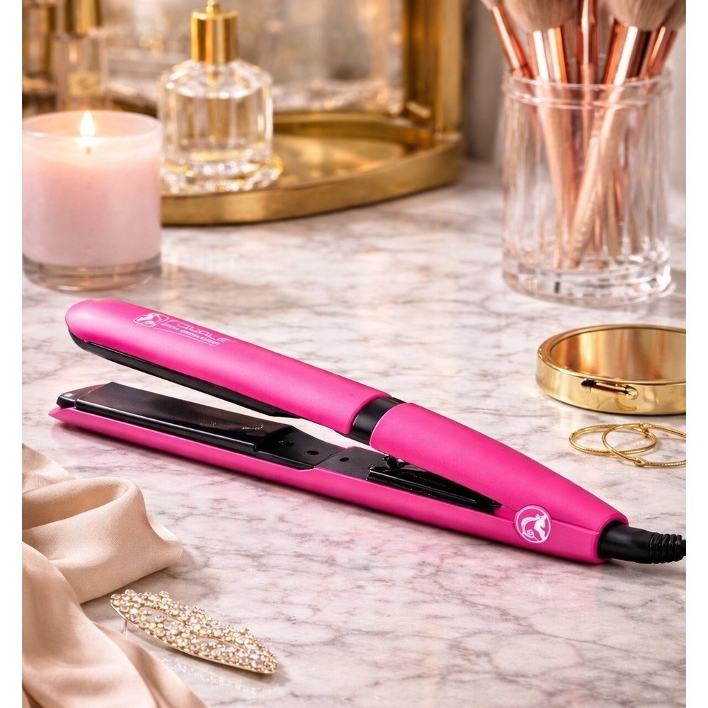 Royale Platinum Genius Flat Iron 1.25 Ceramic Plates Hot Pink‎ Dual Voltage